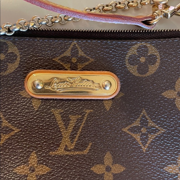 Louis Vuitton Eva crossbodySOLD - Picture 5 of 12